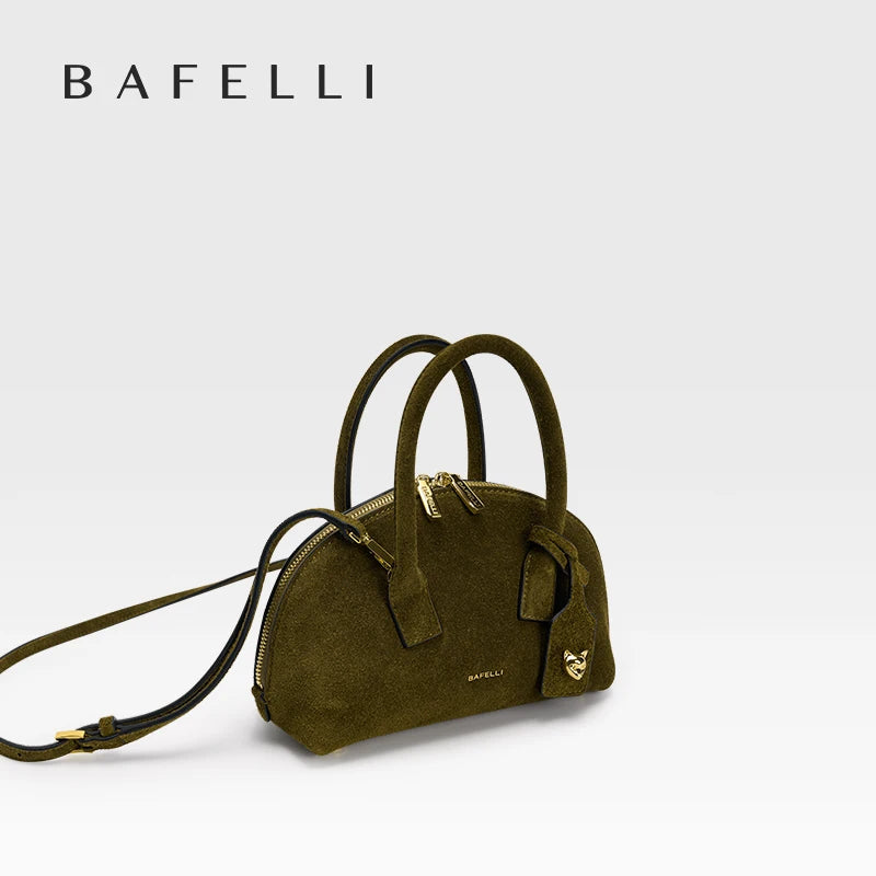 Bowlingtasche in Moss-Green mit Umhängeriemen und goldfarbenen Beschlägen