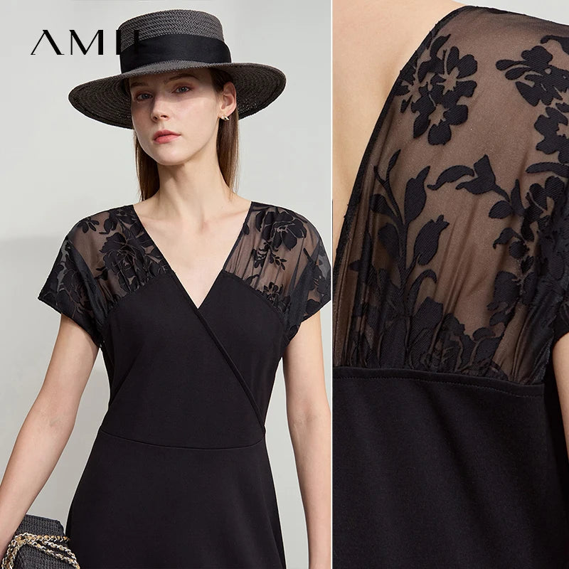 Elegantes Damen Kleid Mit V Ausschnitt Schlank Und Bequeme Passform