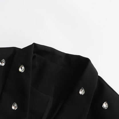 Elegantes Damenkleid mit Rundhalsausschnitt, langen Ärmeln und Patchwork-Design in lockerer Passform.