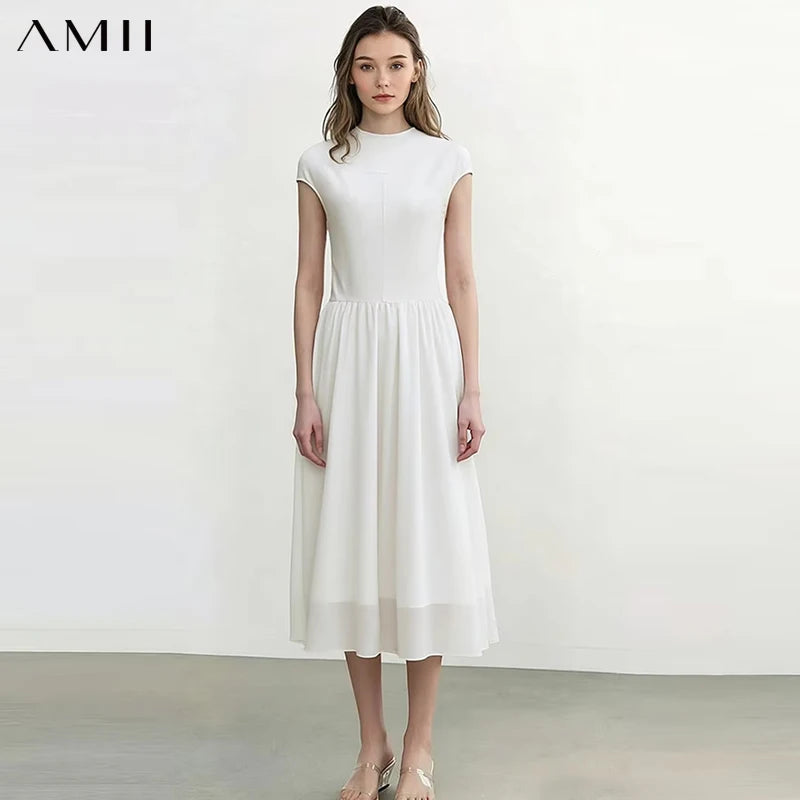 Elegantes Damenkleid Für Büro Mit Elastischem Schnitt Und Moderner Passform