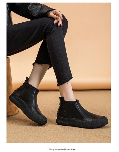 Damen-Stiefeletten aus Leder, flach, schwarz, seitlicher Schaftzug mit weicher Textilfütterung
