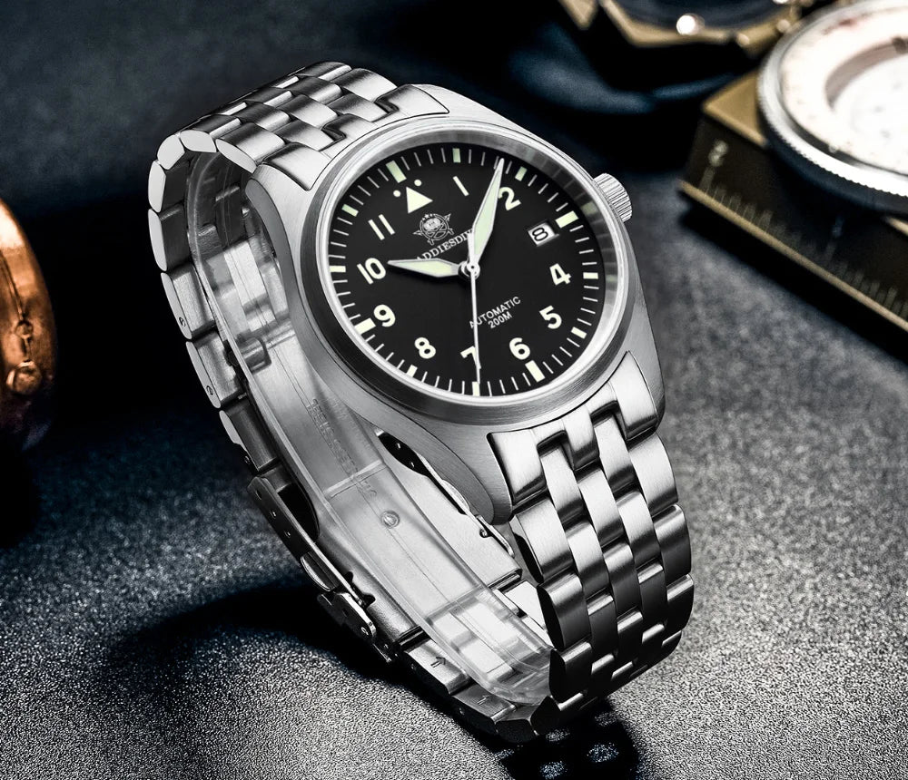 Herren-Taucheruhr mit C3-Leuchtmasse und NH35A-Automatikwerk