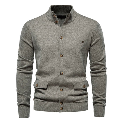 Herren Strickjacke im lässigen Stil mit Stehkragen und Knopfleiste