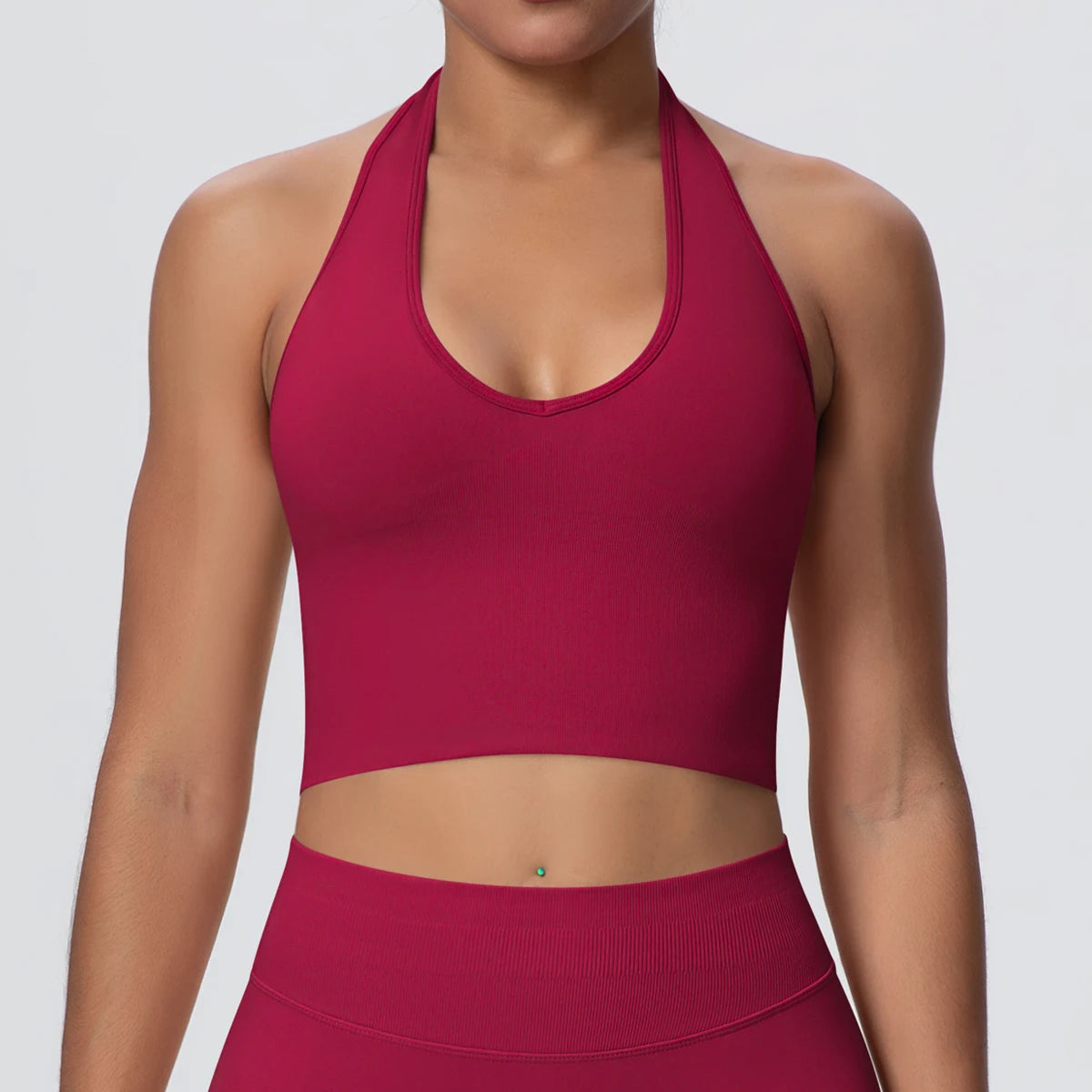 Sporttop mit Polstern, ärmellos, tiefem Rundhalsausschnitt, bordeaux