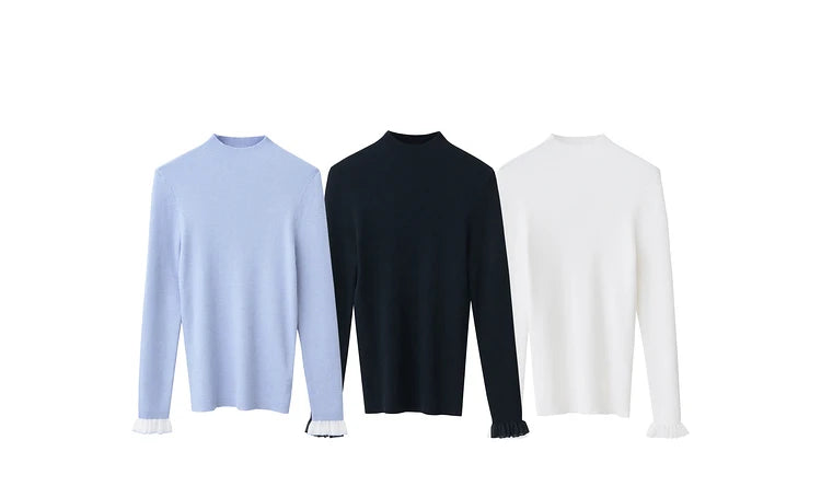 Rollkragen-Strickpullover im Set: hellblau, schwarz und weiß