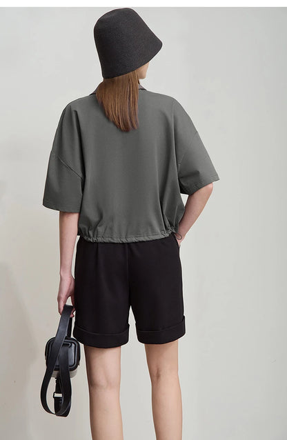 Damen T-Shirts im minimalistischen Stil mit neuem V-Ausschnitt und kurzen Ärmel