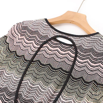 Elegantes Damen-Midikleid mit Rundhalsausschnitt und langen Ärmeln im Patchwork-Design mit Diamantenmuster