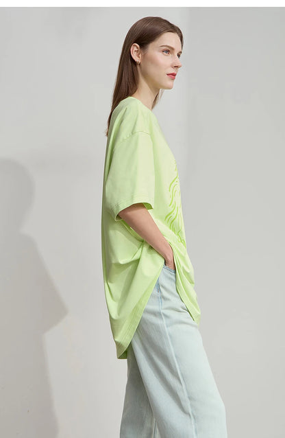 Damen T-Shirt mit Druck im lässigen Rundhals-Stil für das Büro