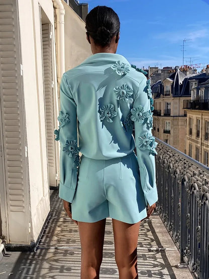 Minimalistischer Damen-Blazer mit Schalkragen, langen Ärmeln und Patchwork-Taschen – modisch und elegant