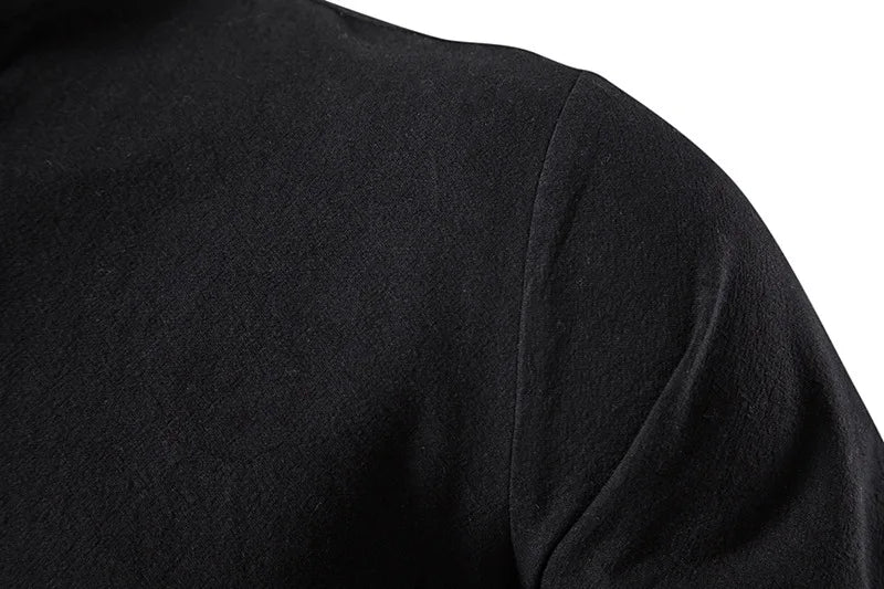 Leichtes Herren-Kurzarmhemd in einfarbigem Design – ideal für Freizeit und Business