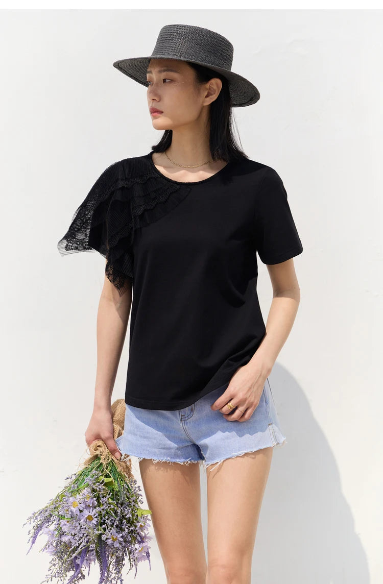 Damen T-Shirt aus mercerisierter Baumwolle im minimalistischen Patchwork-Stil mit Spitze