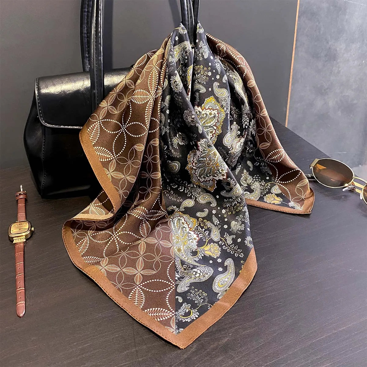 Damen Seidensatin Schal quadratisch Blumenprint Kopftuch Bandana Hijab G