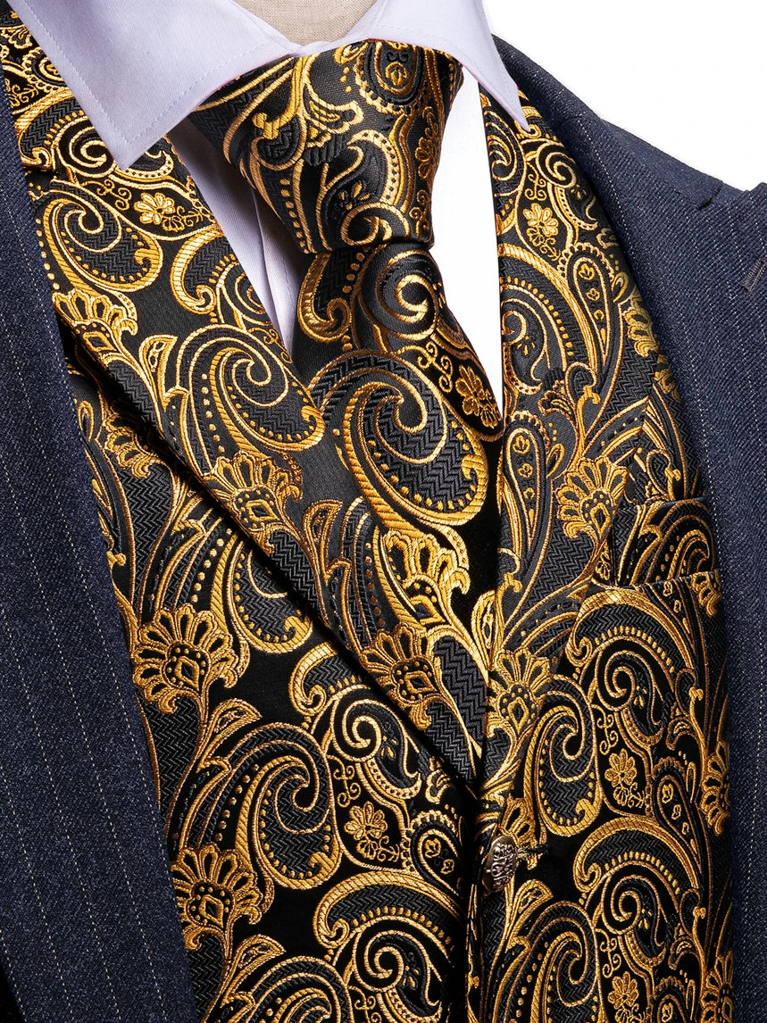 Weste mit goldenen Paisley-Jacquardmustern, Reverskragen und Knopfleiste