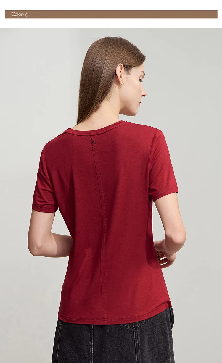 Damen T-Shirt im minimalistischen Casual-Stil mit V-Ausschnitt und kurzen Ärmeln