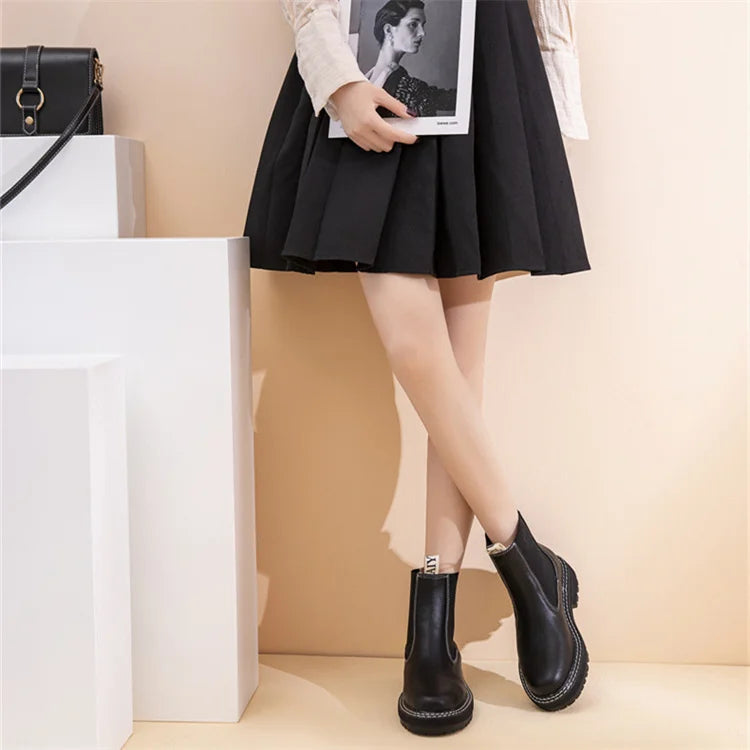 Women Winter Boots Sued Genuine Leather  New Fashion British Style Women Chelsea Boots Large Size 41　42　43 Female Ankle Boots