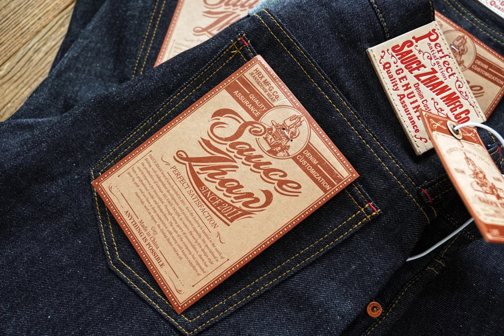Herren Jeans aus Sommer Selvedge Denim mit lockerer Passform und hohem Bund