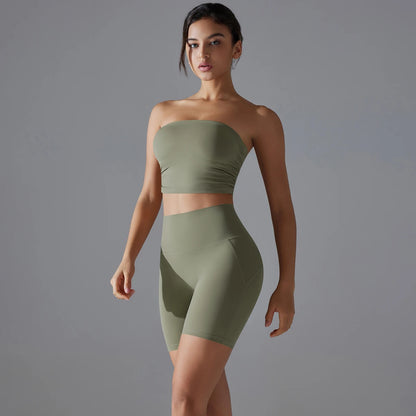 Sport-Shorts mit Push-up-Effekt, graugrün/oliv, hoher Bund, eng anliegend