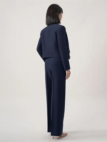 Schwarzer Herrenanzug im Slim-Fit-Stil mit Weste und Hose – ideal für Hochzeiten und formelle Anlässe