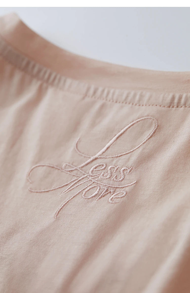 Damen Top im minimalistischen Stil aus einfarbiger mercerisierter Baumwolle