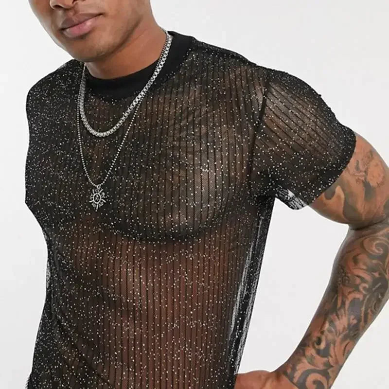 Lässiges Herren-T-Shirt mit V-Ausschnitt aus atmungsaktivem Material – schnelltrocknend und locker geschnitten