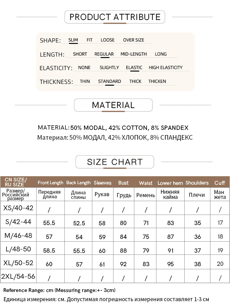 Damen T-Shirts im Minimalismus-Stil mit Mock-Neck und Stickerei aus Baumwolle
