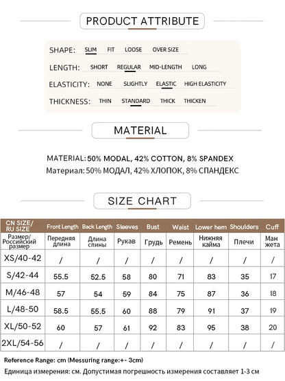 Damen T-Shirts im Minimalismus-Stil mit Mock-Neck und Stickerei aus Baumwolle