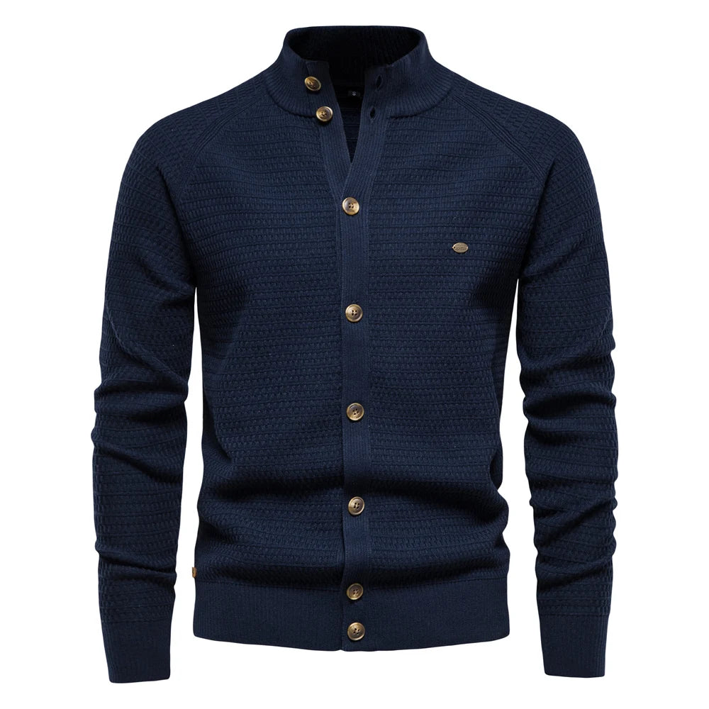 Herren Strickjacke aus Baumwolle im hochwertigen Design für die Wintermode