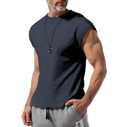 Eng anliegendes Herren-Unterhemd aus Baumwolle – schweißabsorbierend und ideal für Fitness und Sport im Sommer.