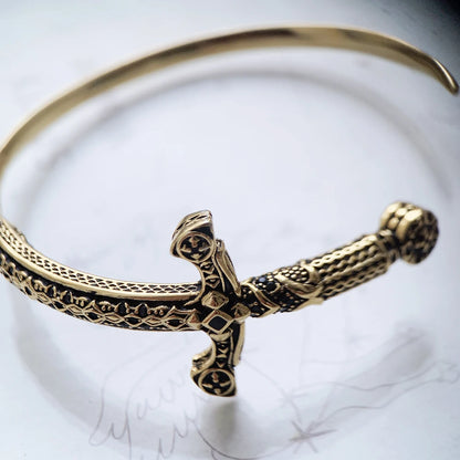 Damen-Armreif Schwert golden Warrior