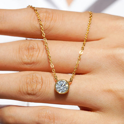 Damen-Schmuckset Halskette Ohrringe und Ring mit Moissanit