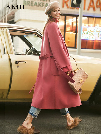 Damen Wollmantel im minimalistischen Stil mit Gürtel und Vintage-Blazer-Kragen
