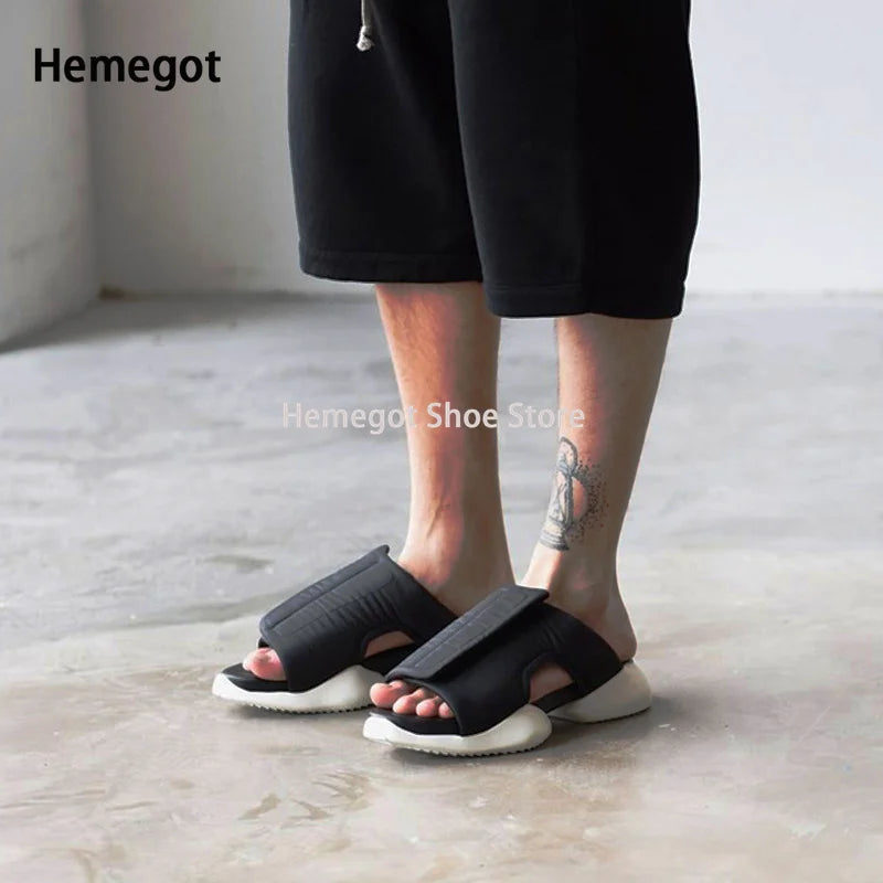 Thick-Soled Flip-Flop Sandals Women's Slippers Men's Non-Slip Beach Shoes Men's Casual Couple Shoes Black Unisex Shoes
