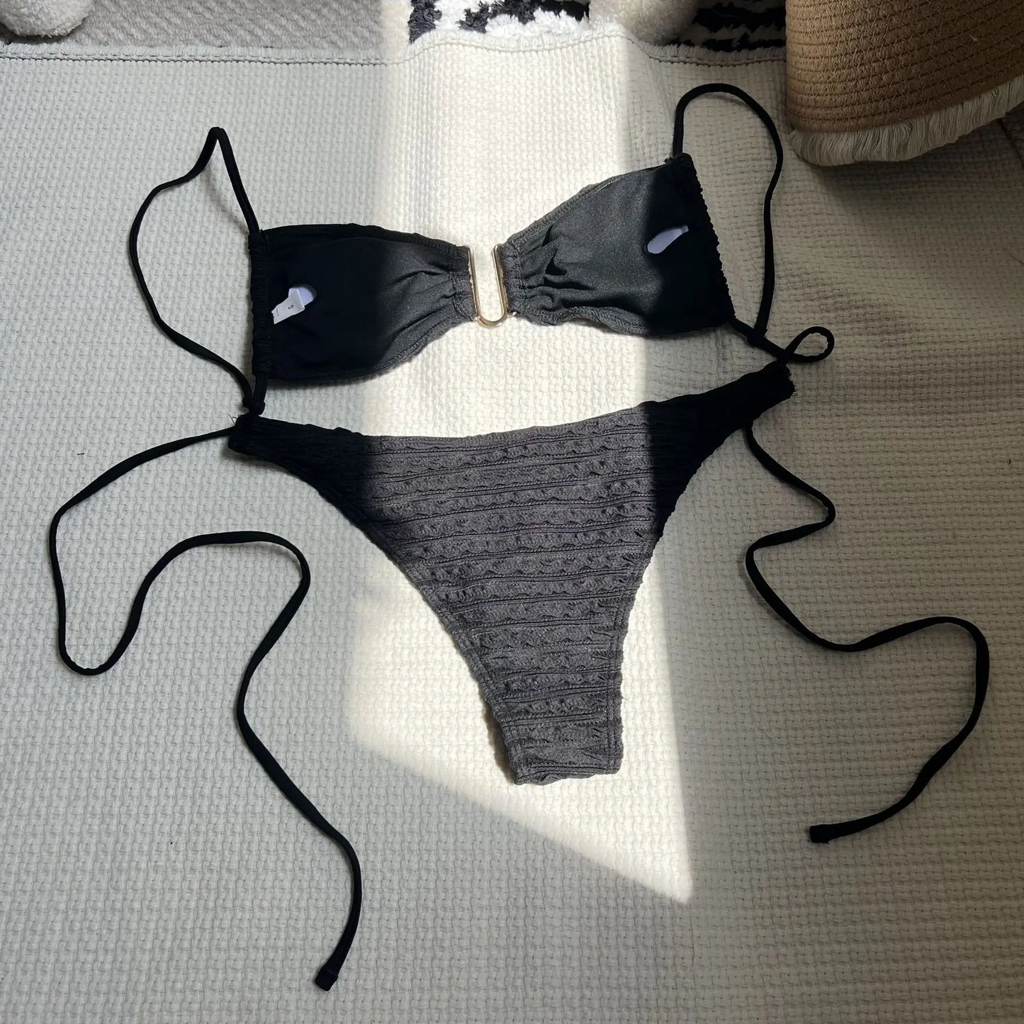 Gestreifter Bikini-Set für Damen – Sexy Bademode im brasilianischen Stil für Strand und Pool