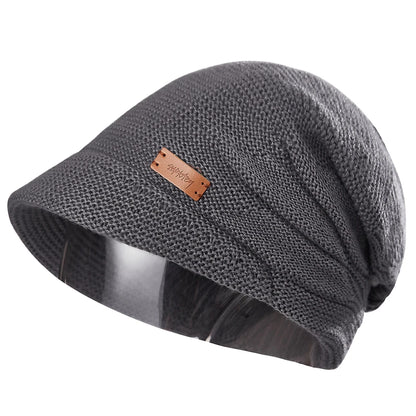 Strickmütze mit Visier und Fleecefutter