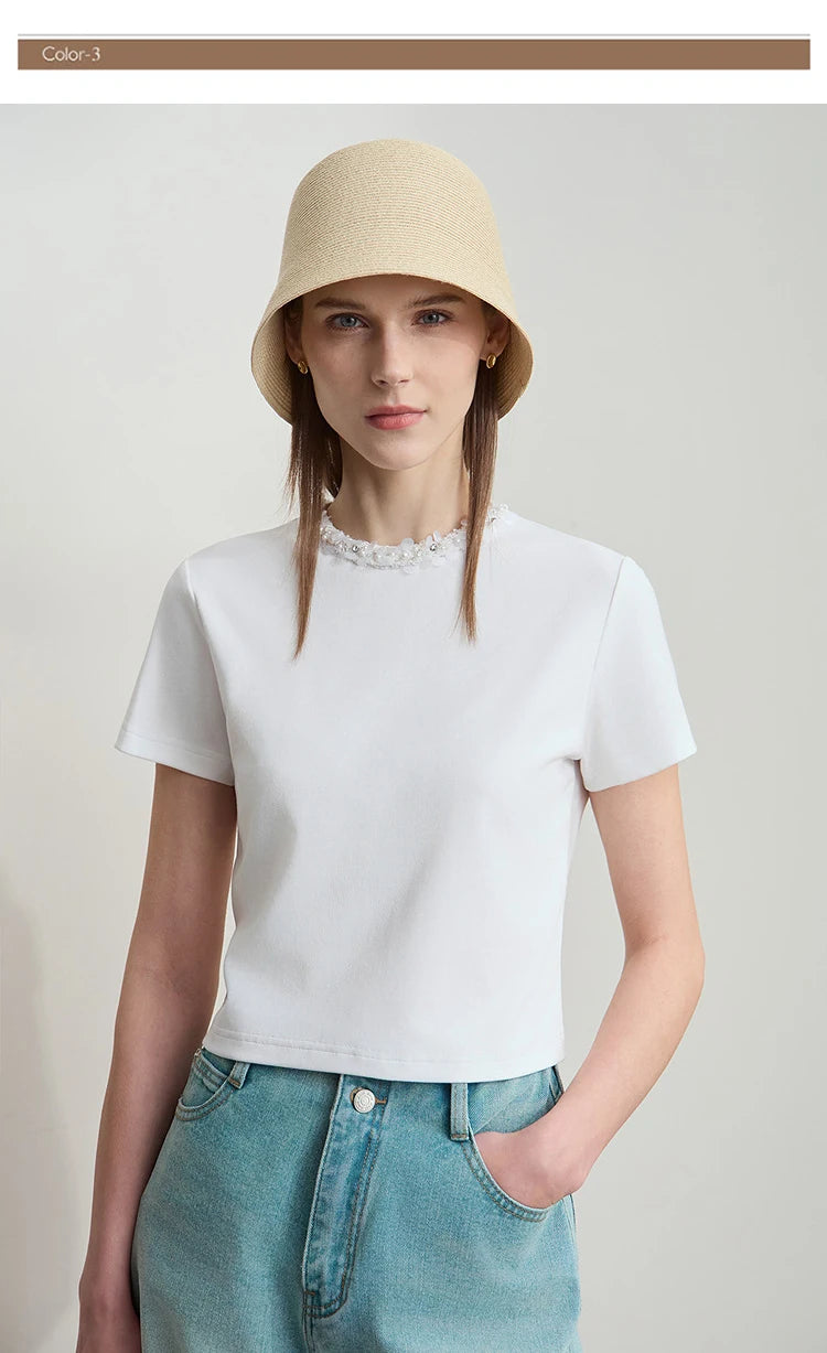 Damen Kurz-T-Shirt im minimalistischen Stil mit elastischen Perlen und Pailletten-Dekoration