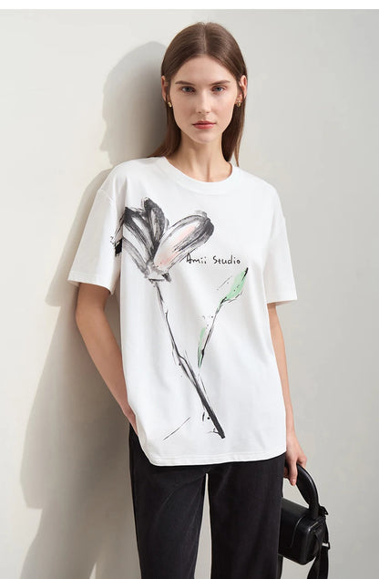 Damen T-Shirt im Minimalismus-Stil mit O-Neck und coolen Ink-Art Print