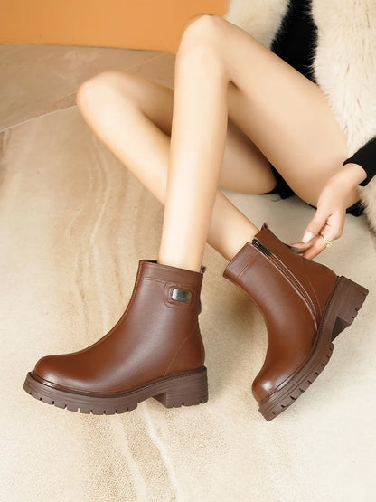 Damen-Snowboots aus braunem Leder mit Wollfutter, seitlicher Einstieg und Profil