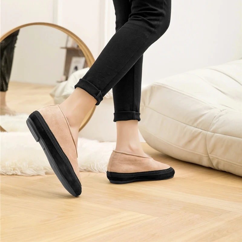 Beige Winter-Ballerinas mit flacher schwarzer Sohle und warmem Innenfutter aus Wolle