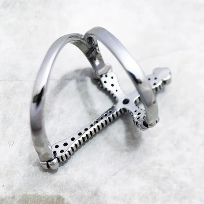 Damen-Ring Kreuz mit schwarzen Steinen viktorianisch aus Sterlingsilber