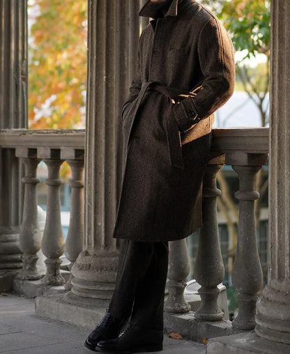 Herren Mantel im Vintage-Stil aus Fischgräten-Tweed für elegante Anlässe