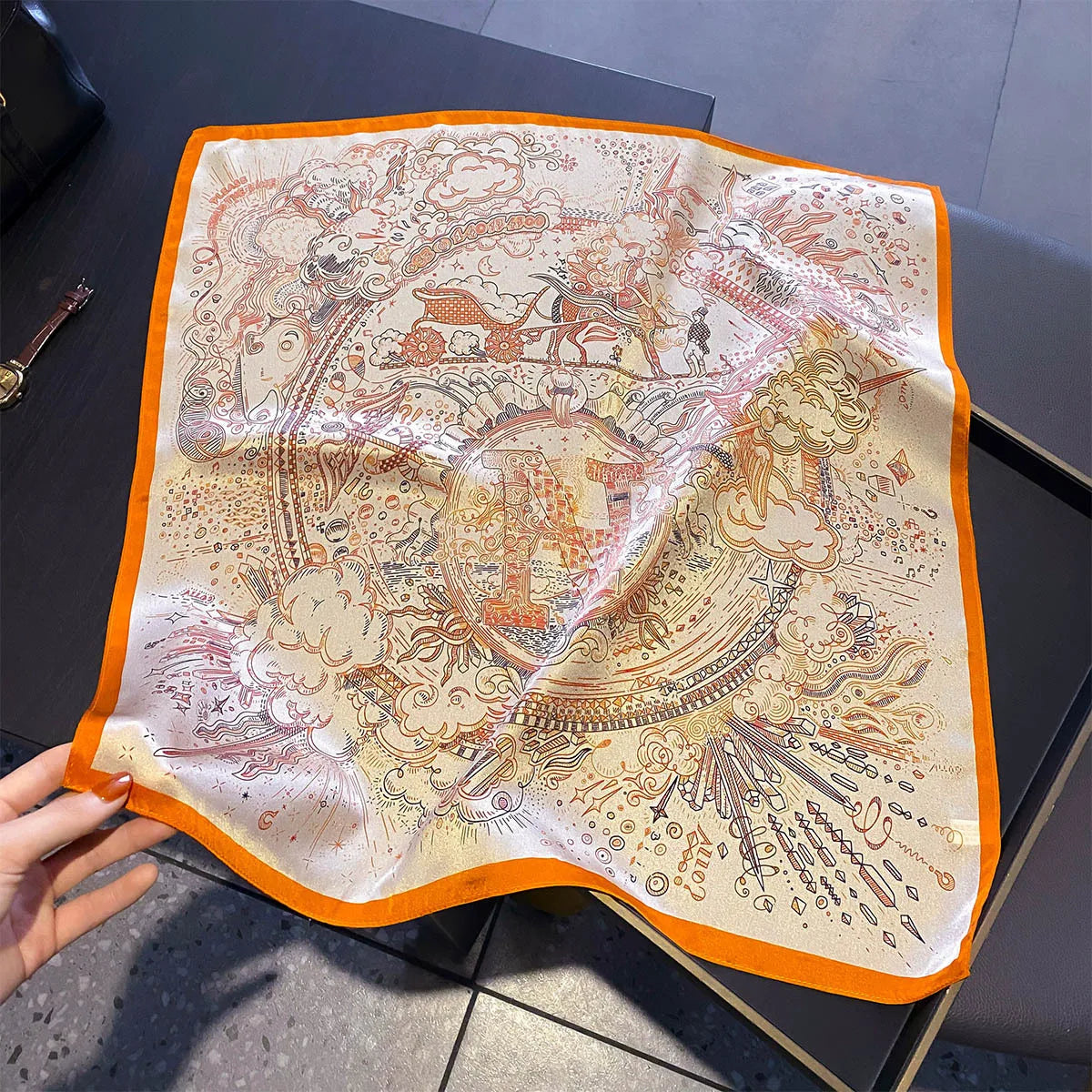Damen Seidenschal 53cm quadratisch Blumenprint Luxus Hijab Bandana L