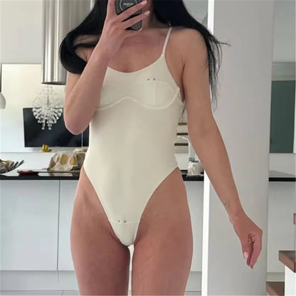 Damen-Badeanzug Cut-Out Bügel Micro-Tanga Weste gepolstert