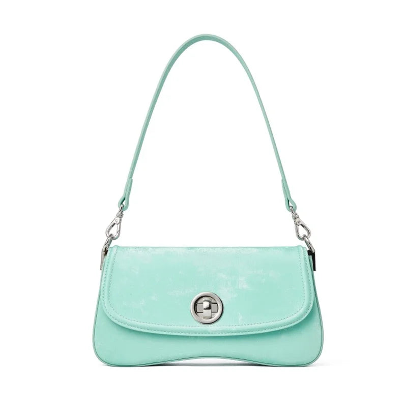 Natürliche Rindleder Schultertasche Frühlingslook