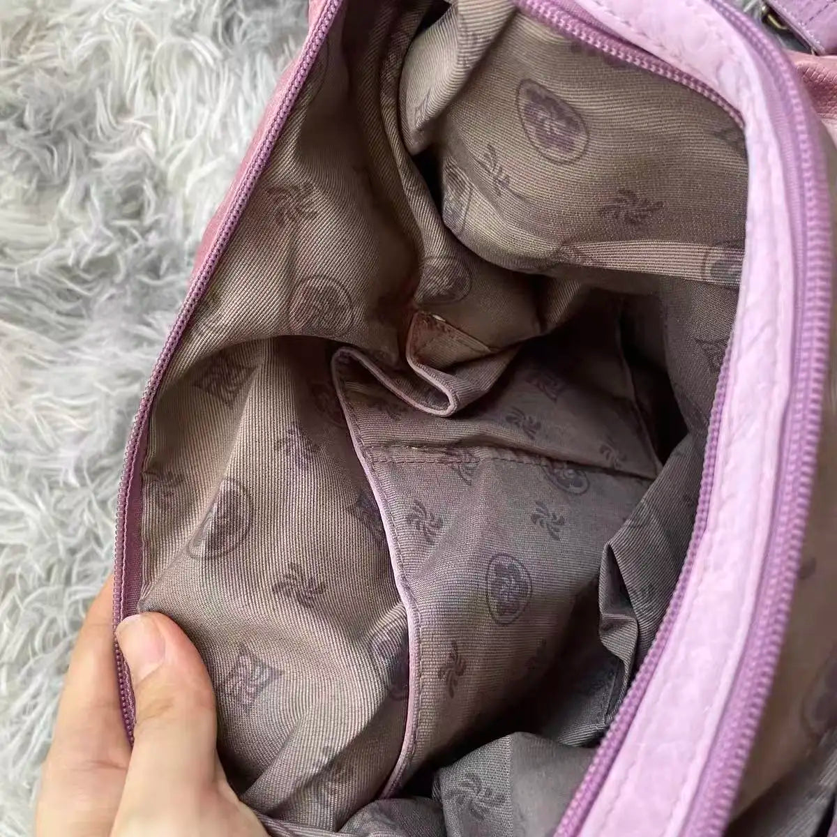 Damen-Schultertasche aus PU Vintage-Look mit Mehrfachfächern und Großem Hauptfach für Alltagsbedarf