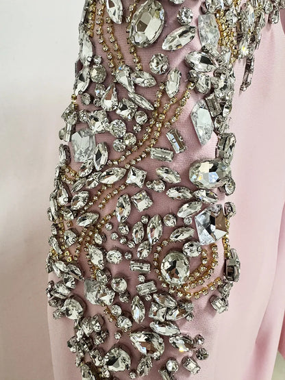 Elegantes Damenkleid mit Rundhalsausschnitt, halblangen Ärmeln und Pailletten-Patchwork-Design