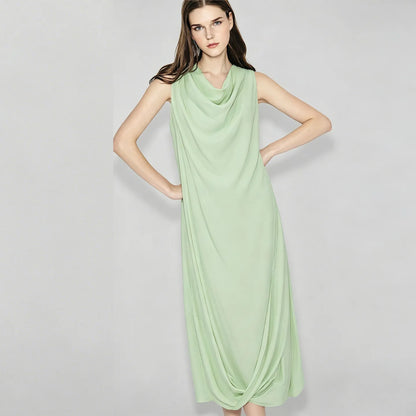 Ärmelloses Sommerkleid in Hellgrün, drapiertes Cowl-Design, midi-lange Passform