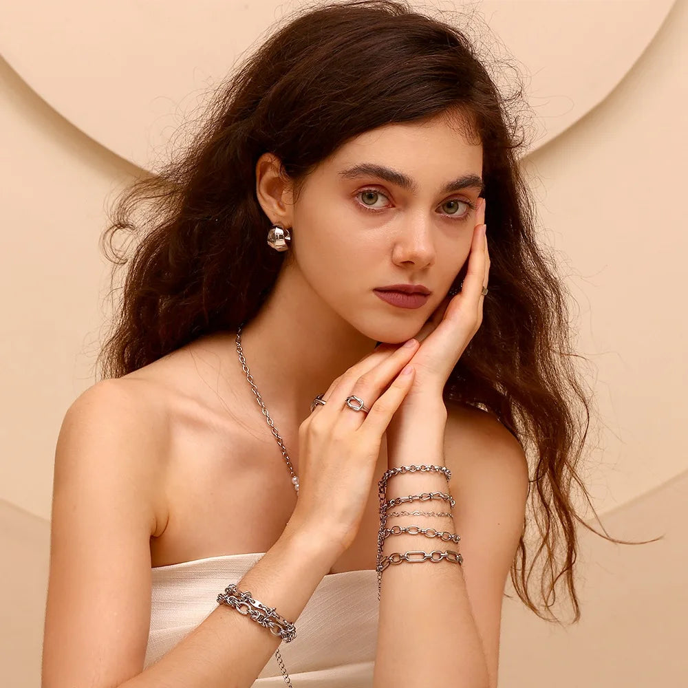 Damen-Armband mit Herzkette aus Edelstahl