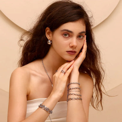 Damen-Armband mit Herzkette aus Edelstahl