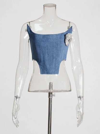 Asymmetrische Damen-Jeans mit hohem Bund und Colorblock-Design – modische, gespleißte Denim-Hose für Frauen.