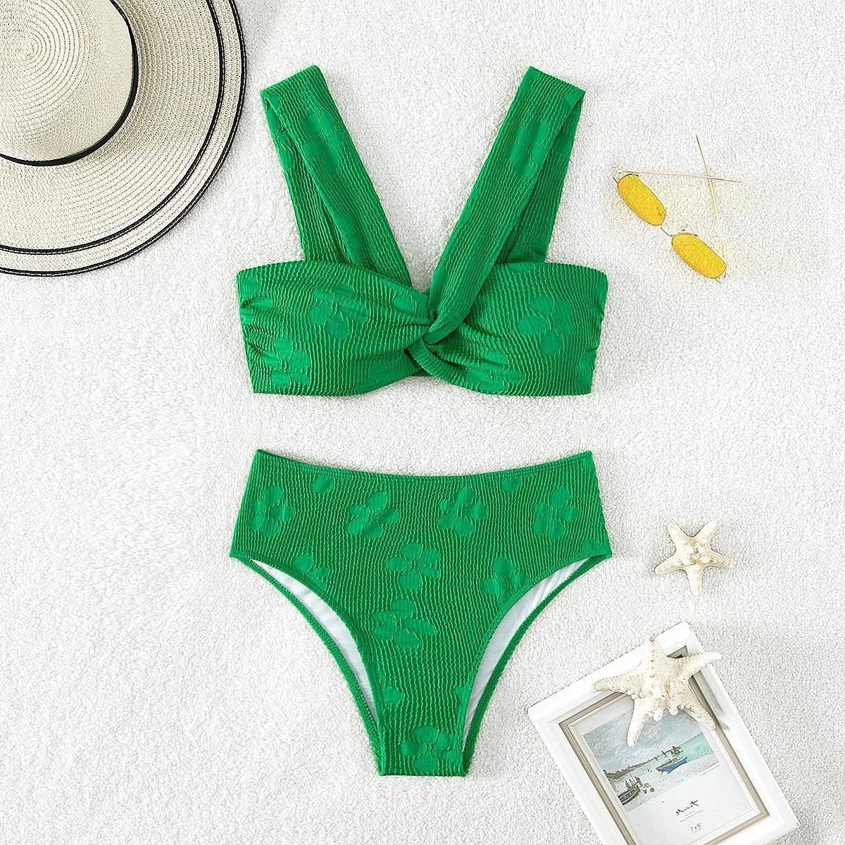 Blumiger Damen-Bikini mit brasilianischem Schnitt – ideal für Strand und Pool